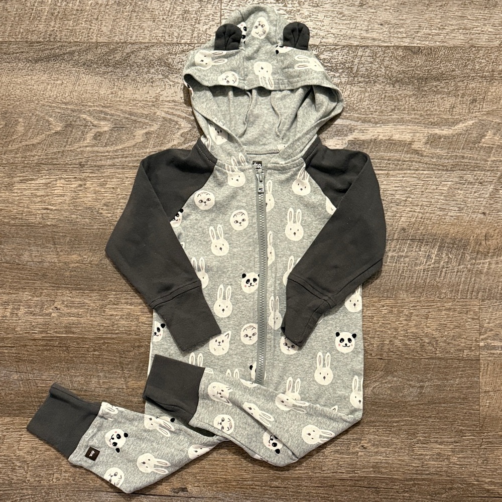 Tea Collection Panda Ears 100% Cotton Hooded Romper in “Animal Buns” Print